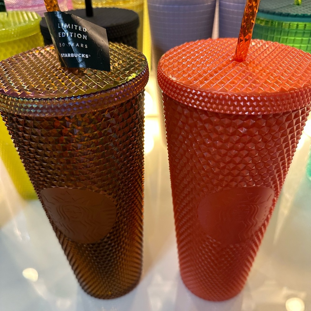Star Bucks Brand new cups